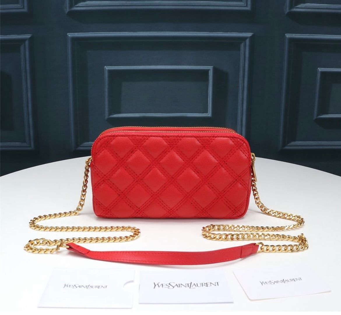 YSL borsa in matelasse rossa