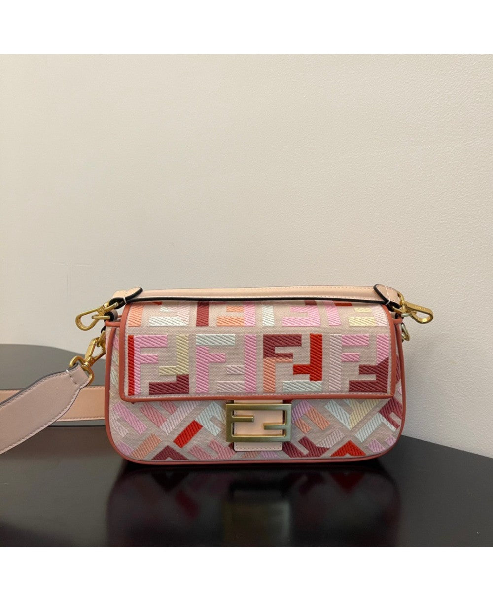Baguette FENDI