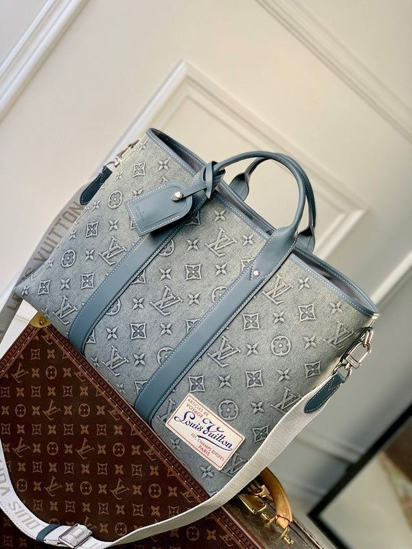 LV Tote Weekend